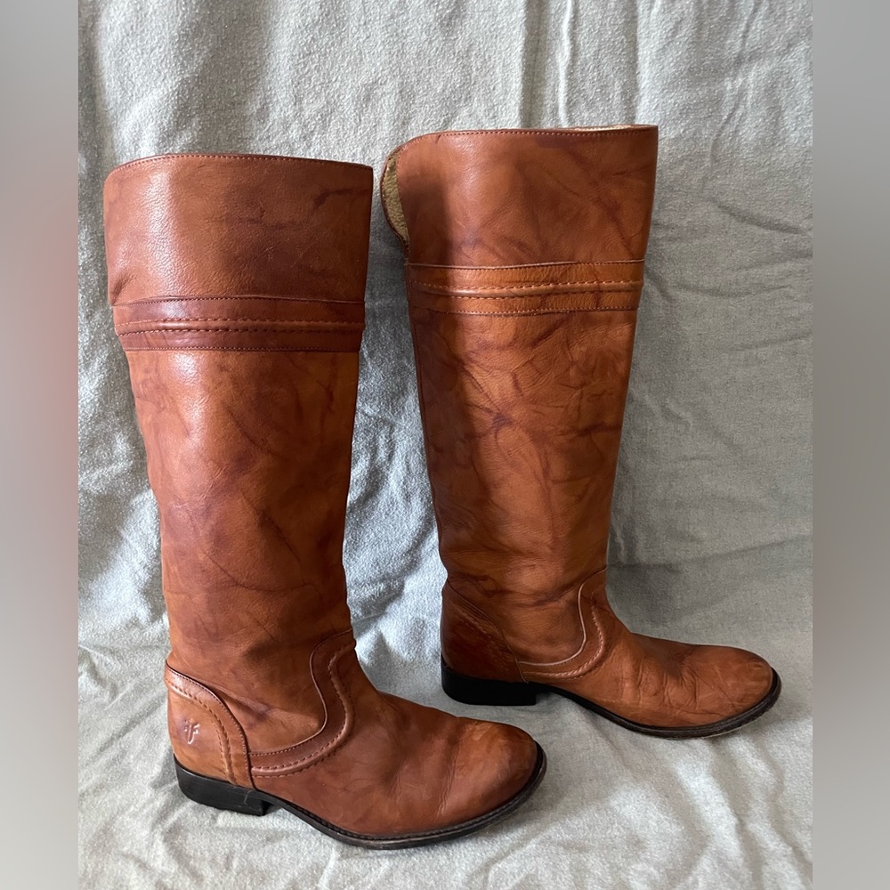Work a few times. Leather has some natural variations.